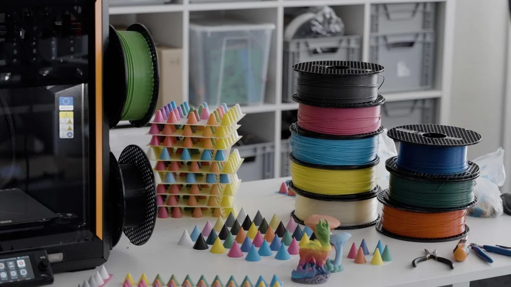 ColorMix multicolor 3D printing samples showing various color tones